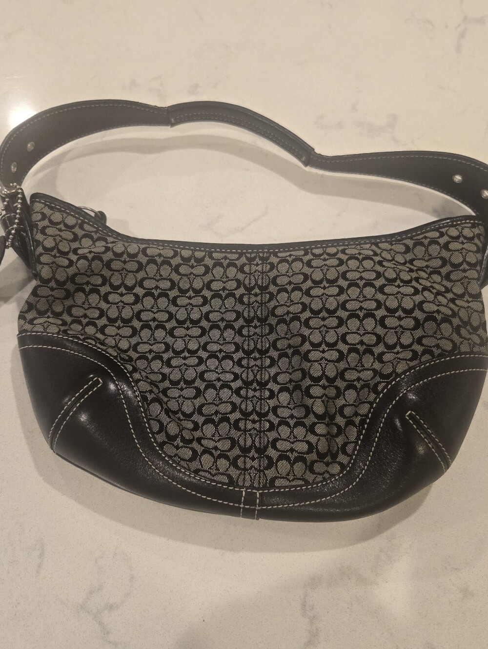 Vintage Coach Soho Signature C Crescent Hobo